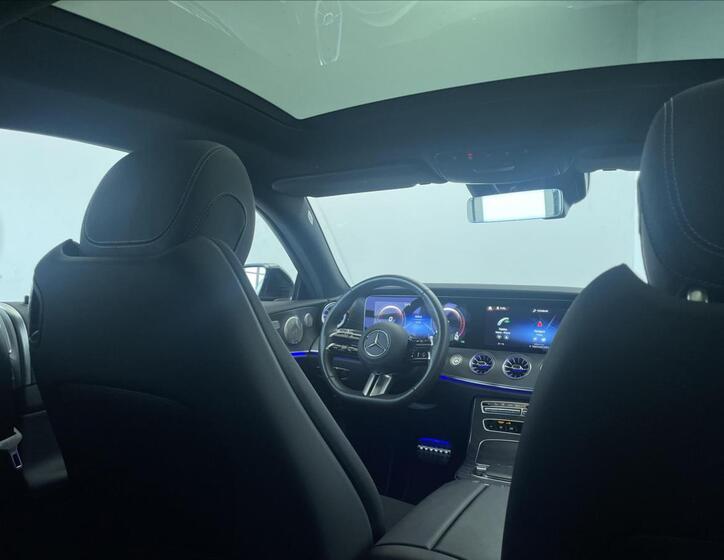 Mercedes-Benz Třídy E 21