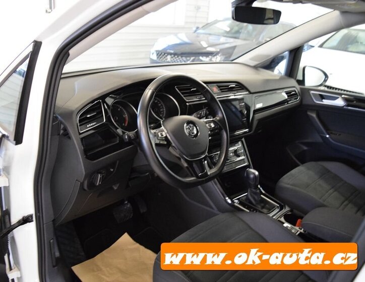 Volkswagen Touran MPV 0,0 110 kw