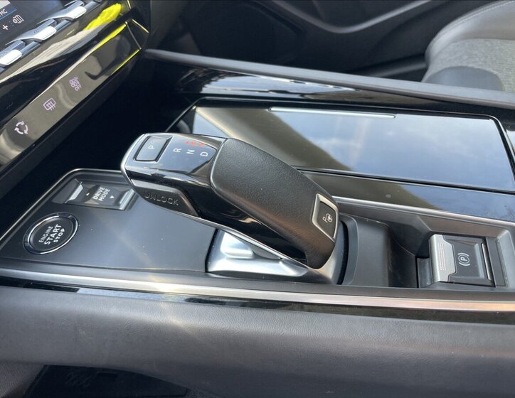 Peugeot 508 Kombi 2,0 l 120 kw