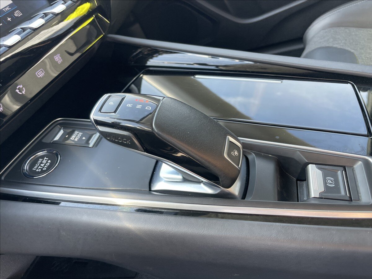 Peugeot 508 Kombi 2,0 l 120 kw