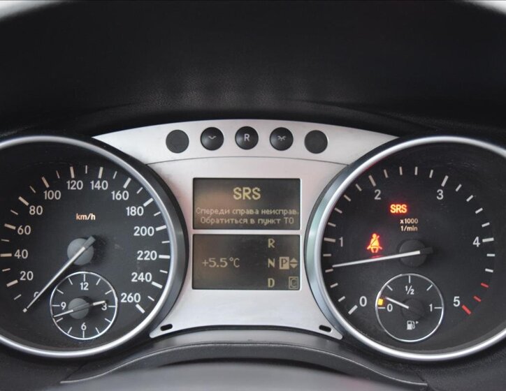 Mercedes-Benz Třídy R Kombi 3,0 l 140 kw