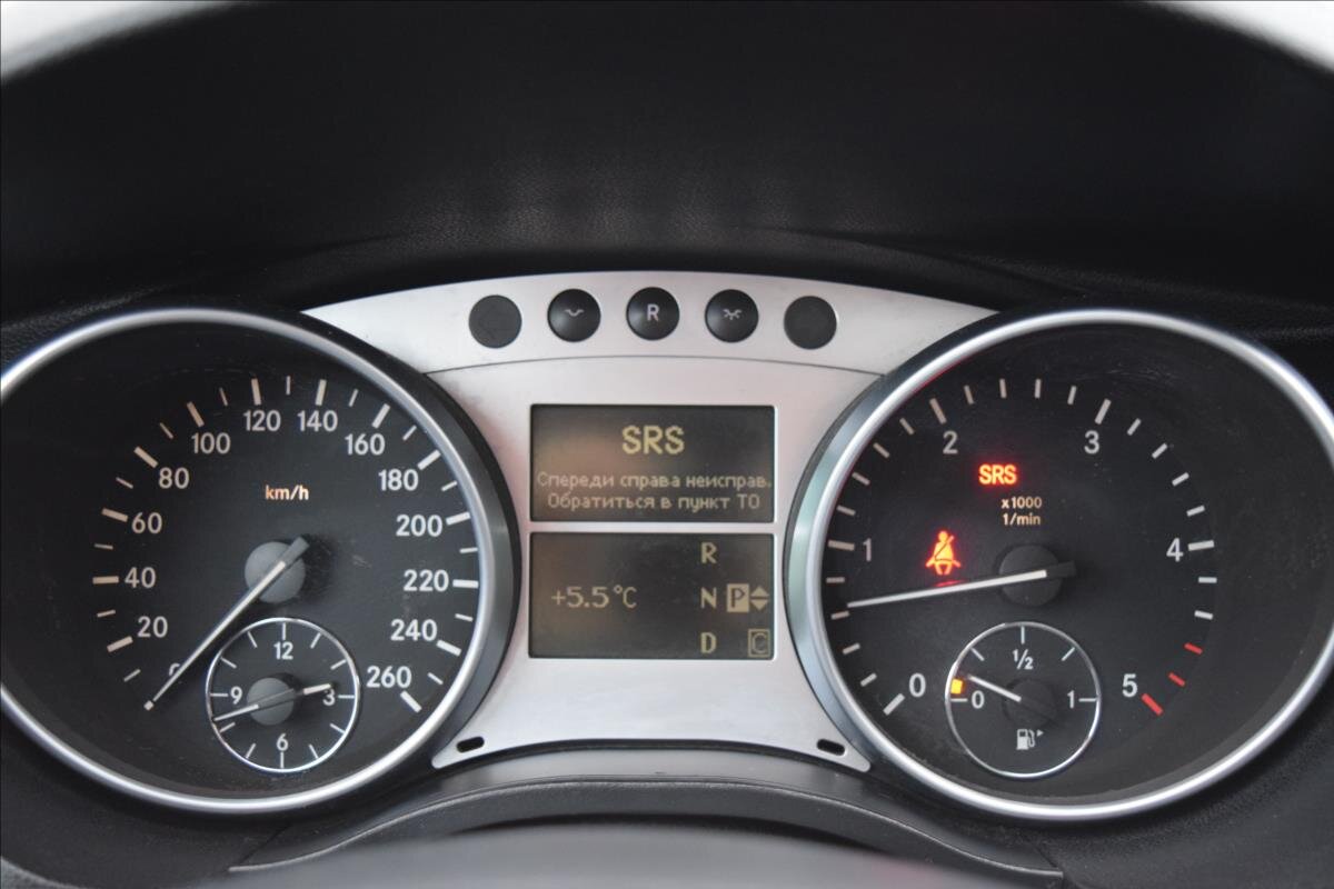 Mercedes-Benz Třídy R Kombi 3,0 l 140 kw