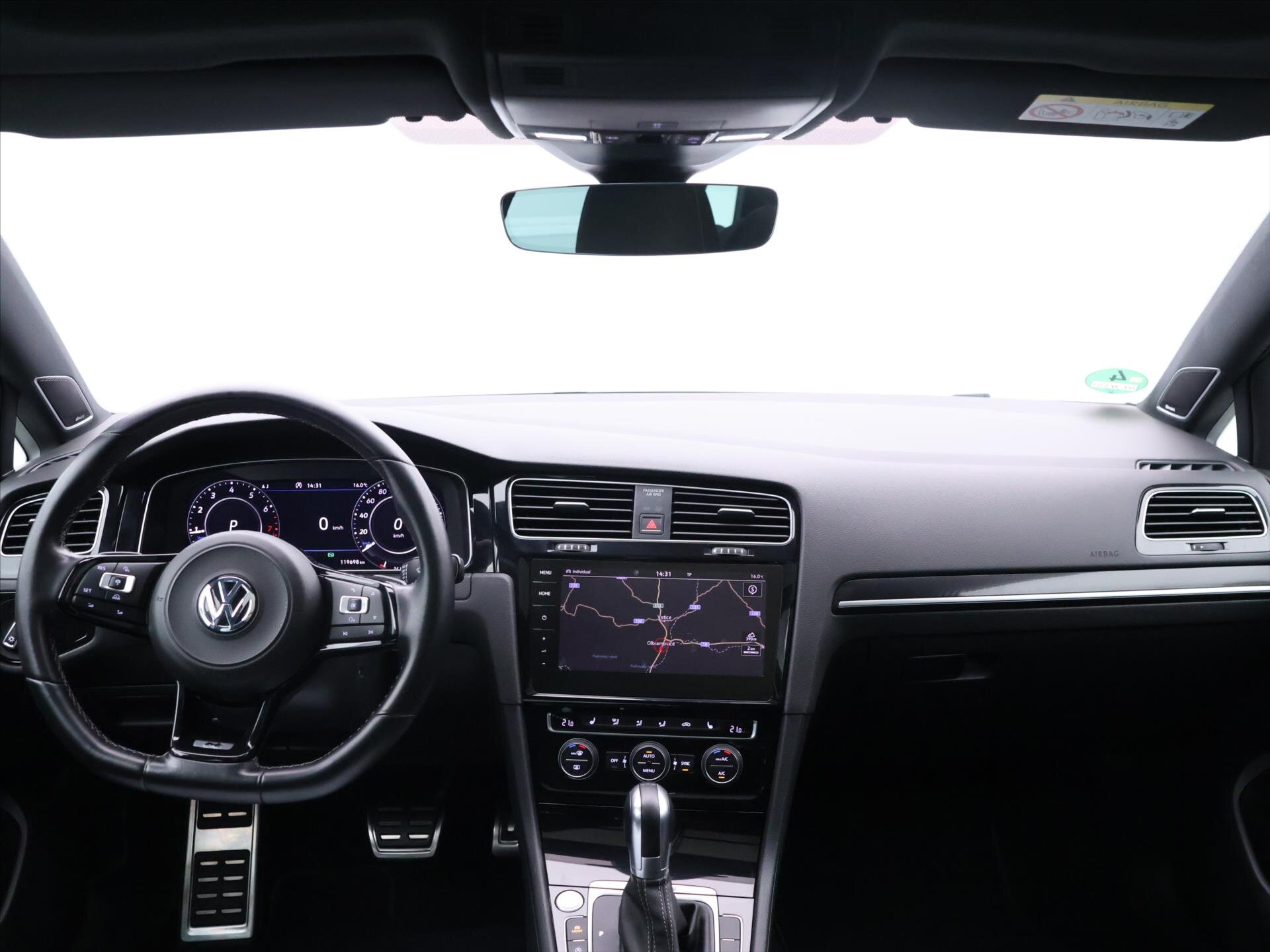 Volkswagen Golf Kombi 2,0 l 228 kw