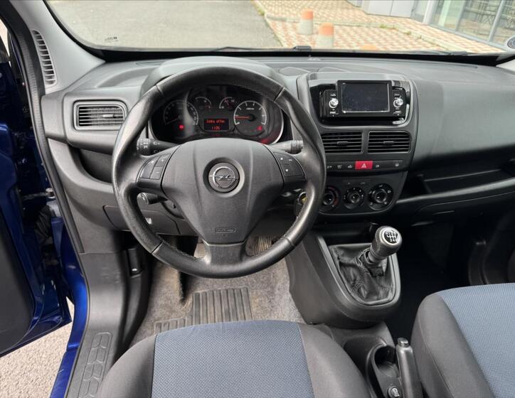 Opel Combo 12