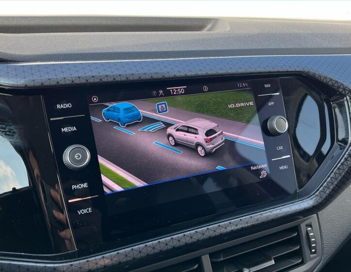 Volkswagen T-Cross Kombi 999,0 81 kw