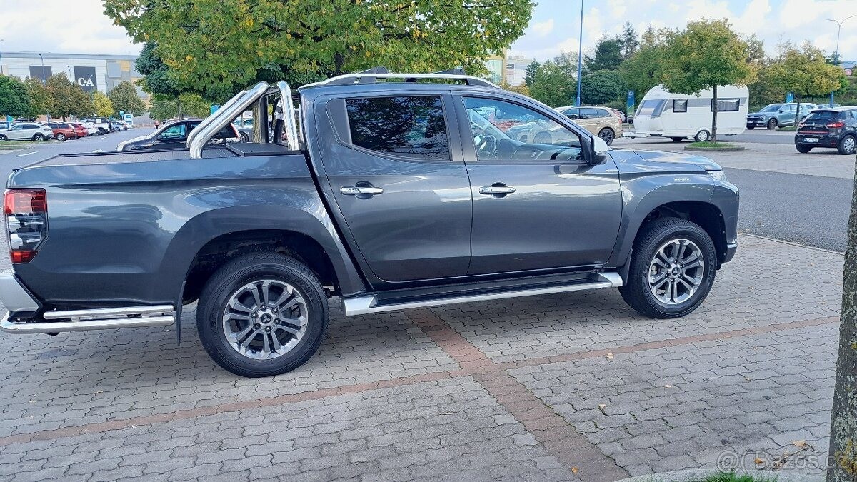 Mitsubishi L200