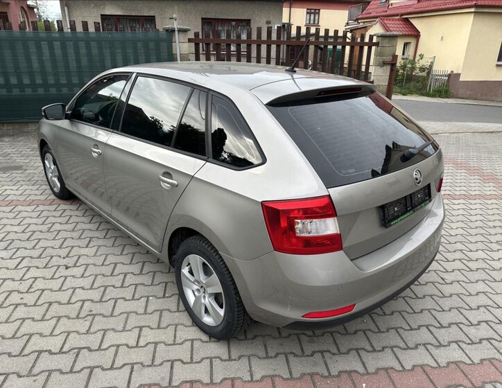 Škoda Rapid Hatchback 1,2 l 66 kw