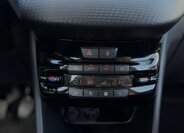 Peugeot 2008 SUV / Terénní 1,2 l 60 kw