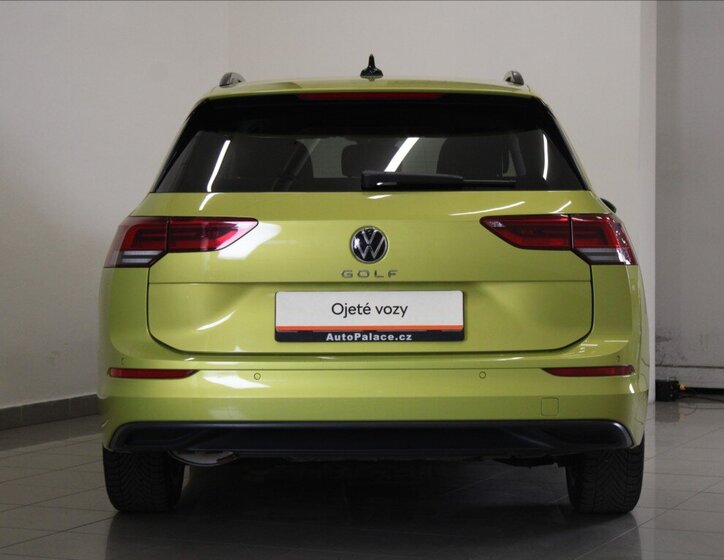 Volkswagen Golf Kombi 1,5 l 96 kw