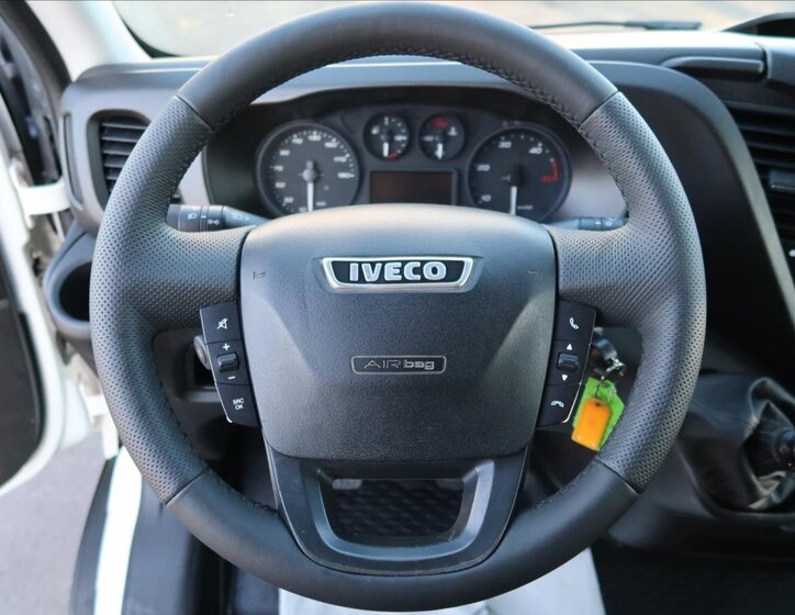 Iveco Daily Sklápěč 2,3 l 100 kw