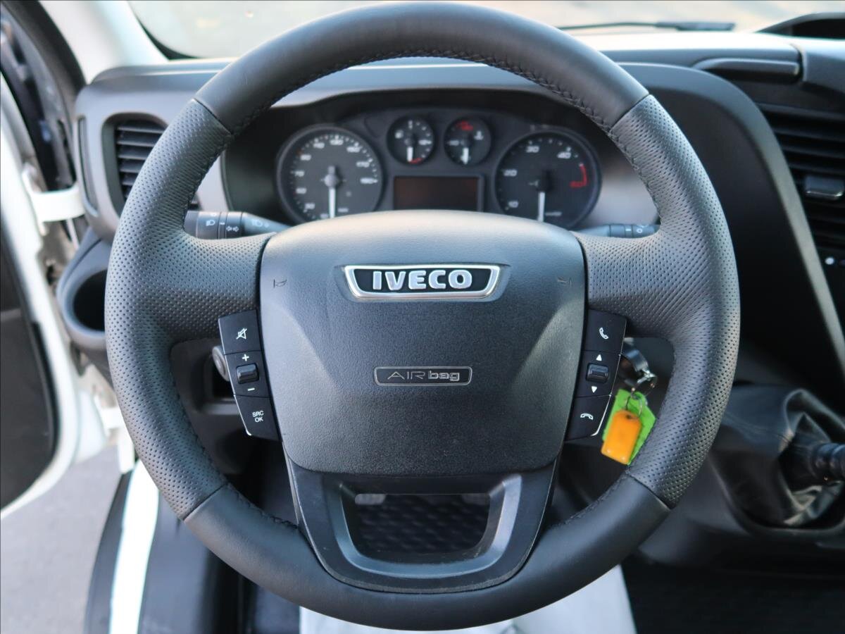 Iveco Daily Sklápěč 2,3 l 100 kw
