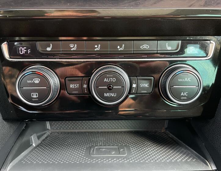 Volkswagen Passat 24