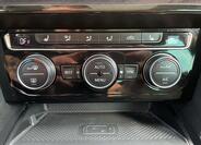 Volkswagen Passat 24