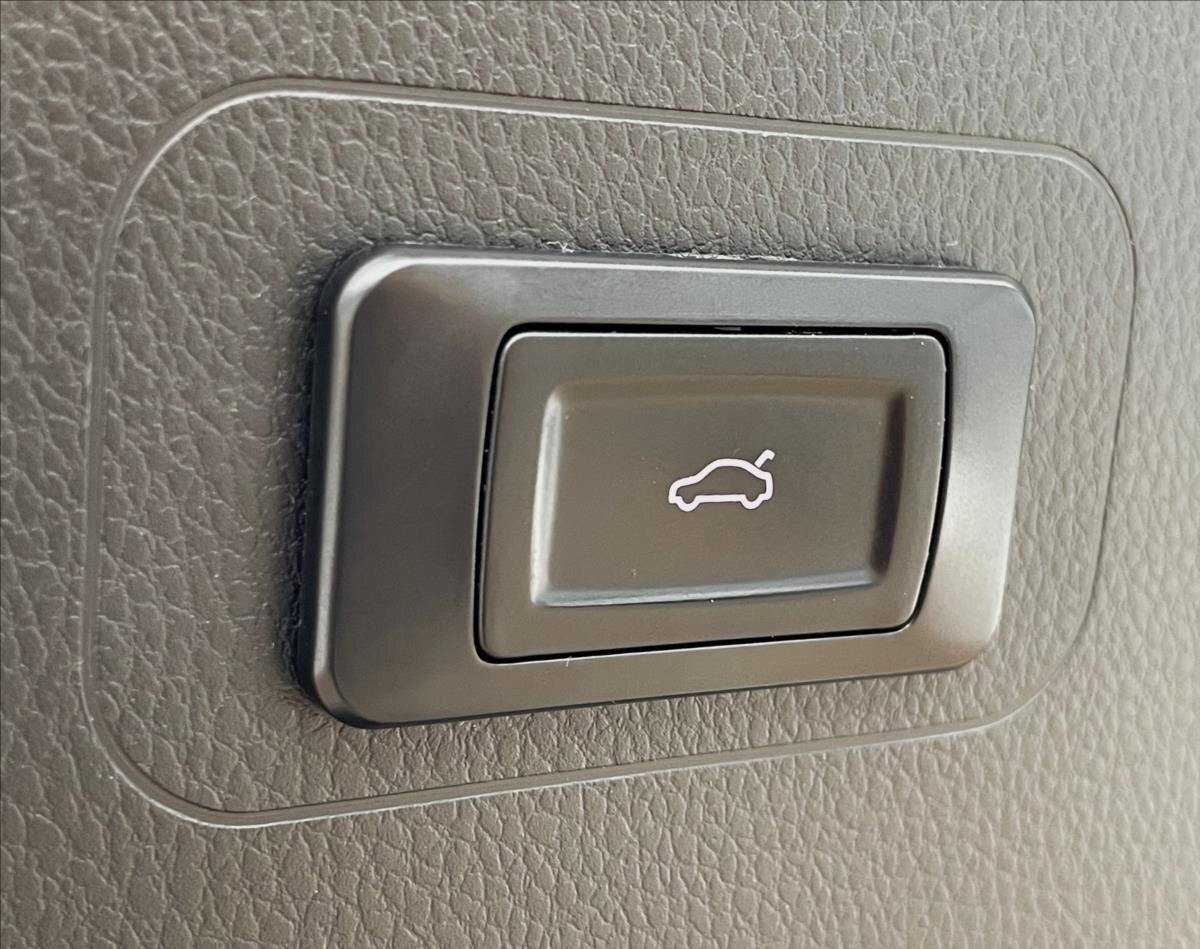 Mitsubishi Eclipse Cross SUV 2,4 l 130 kw