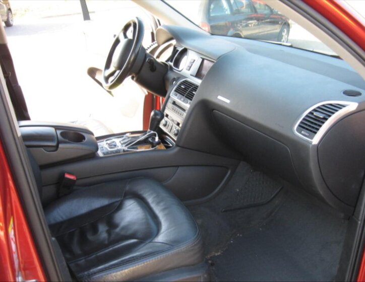 Audi Q7 SUV / Terénní 3,0 l 171 kw