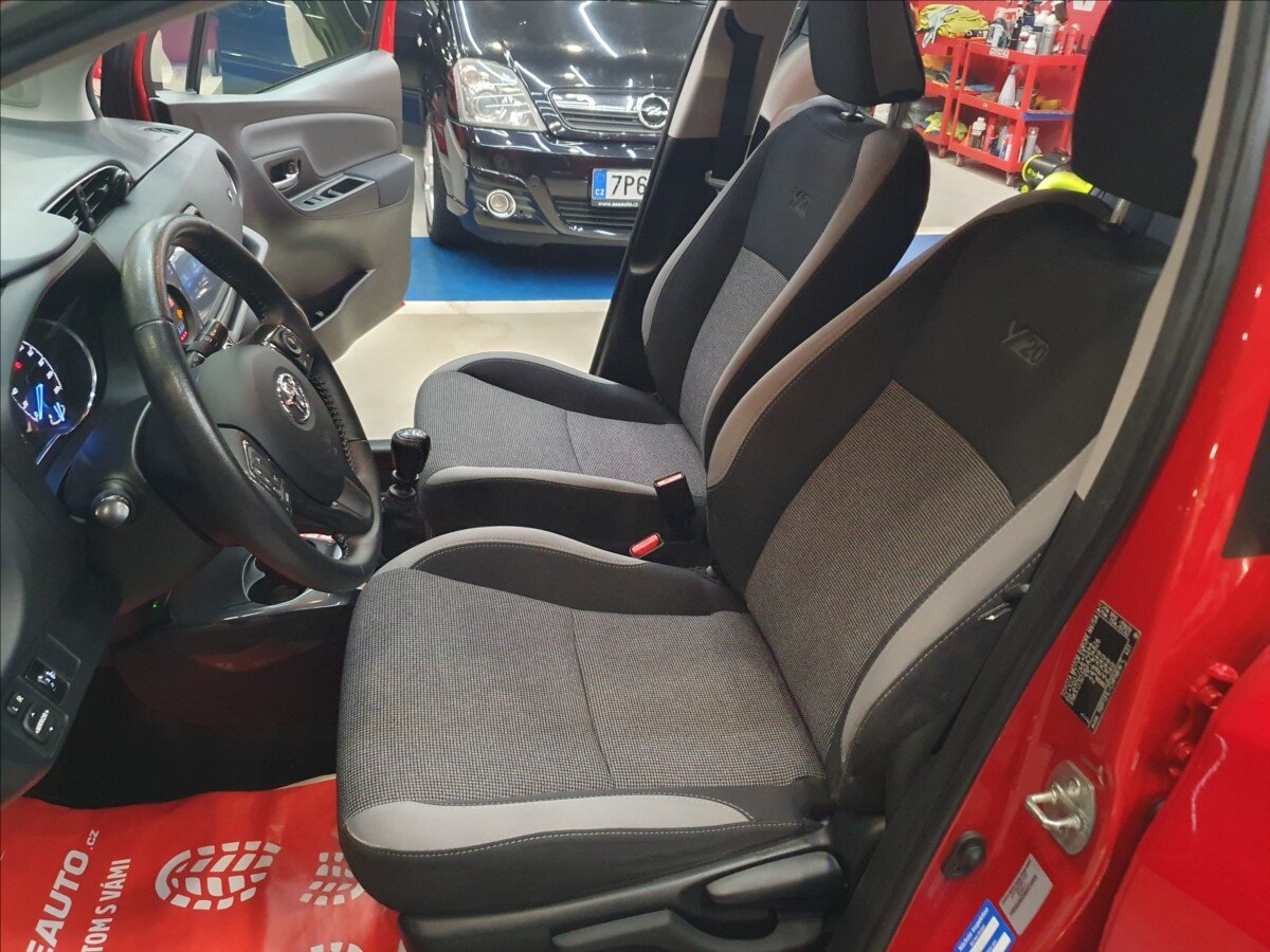 Toyota Yaris Hatchback 1,5 l 82 kw