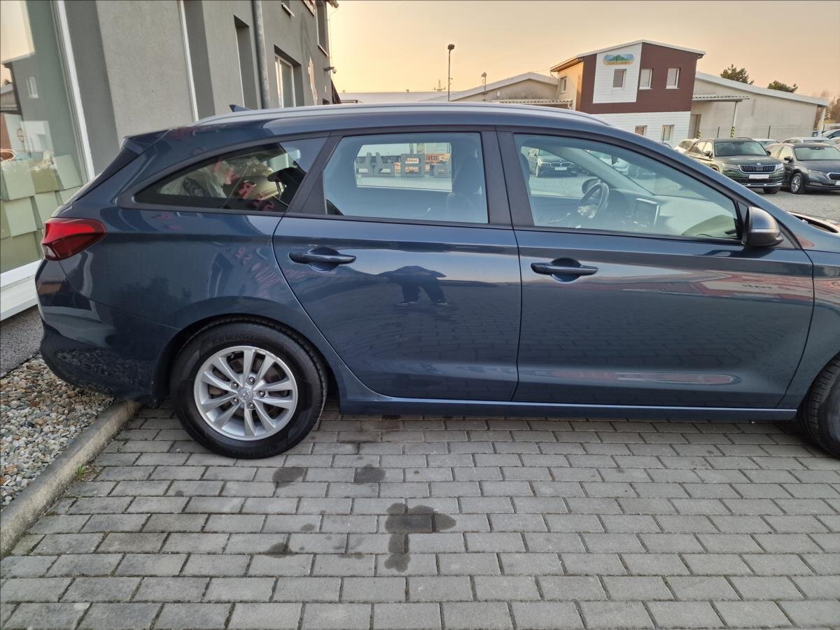 Hyundai i30 Kombi 1,6 l 85 kw