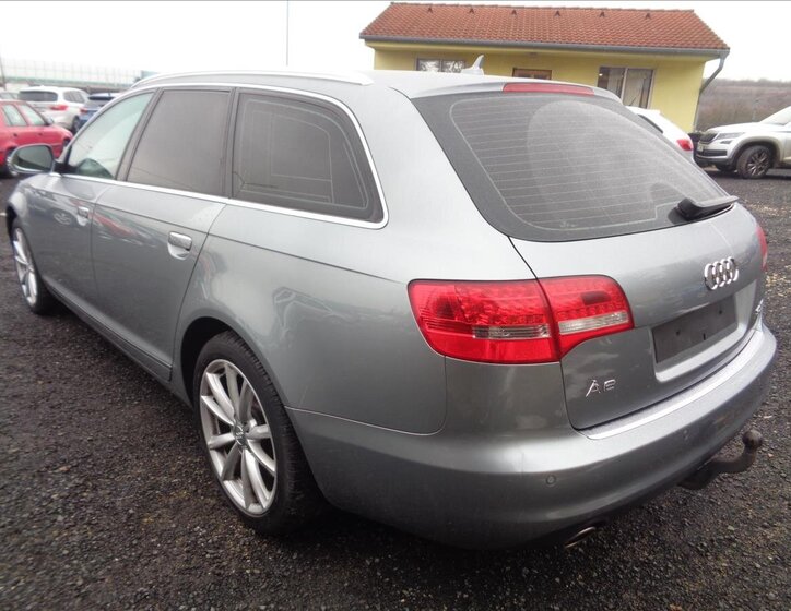 Audi A6 Kombi 3,0 l 176 kw
