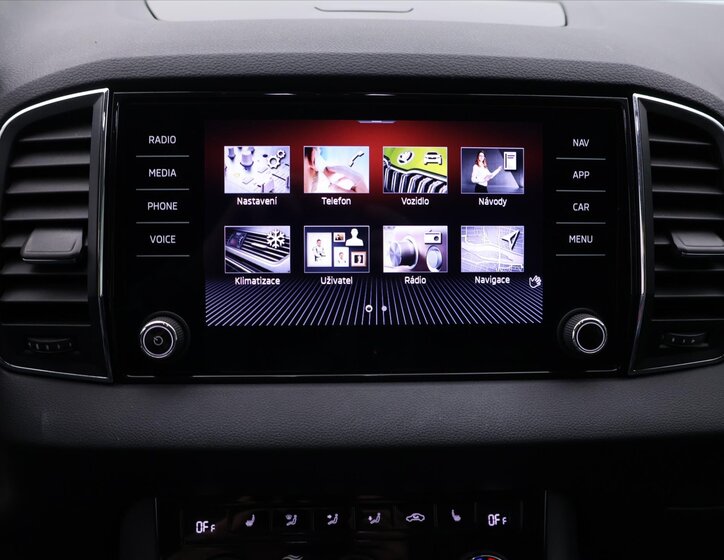 Škoda Karoq SUV / Terénní 2,0 l 110 kw