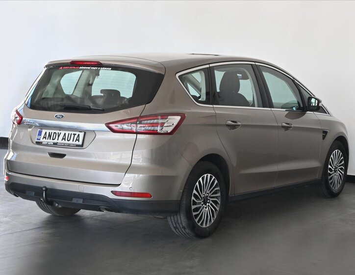 Ford S-MAX MPV 2,0 l 110 kw