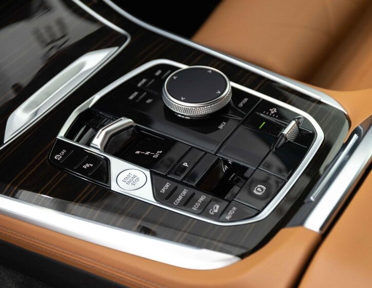 BMW X5 SUV 3,0 l 219 kw