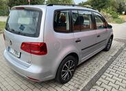 Volkswagen Touran 5
