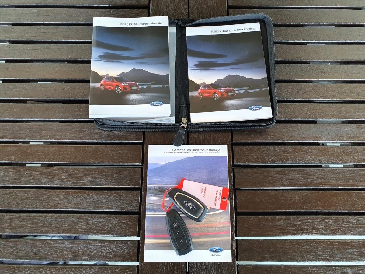 Ford Kuga SUV 1,5 l 88 kw