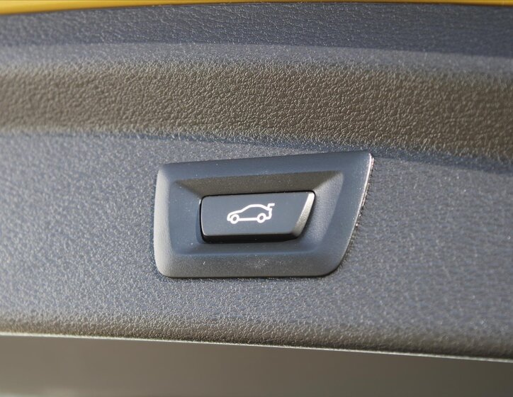 BMW X2 SUV 2,0 l 140 kw