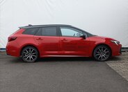 Toyota Corolla Kombi 2,0 l 98 kw