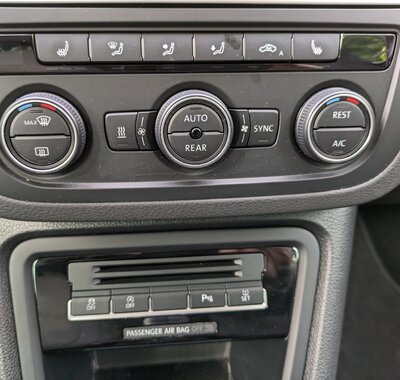 Volkswagen Sharan 17