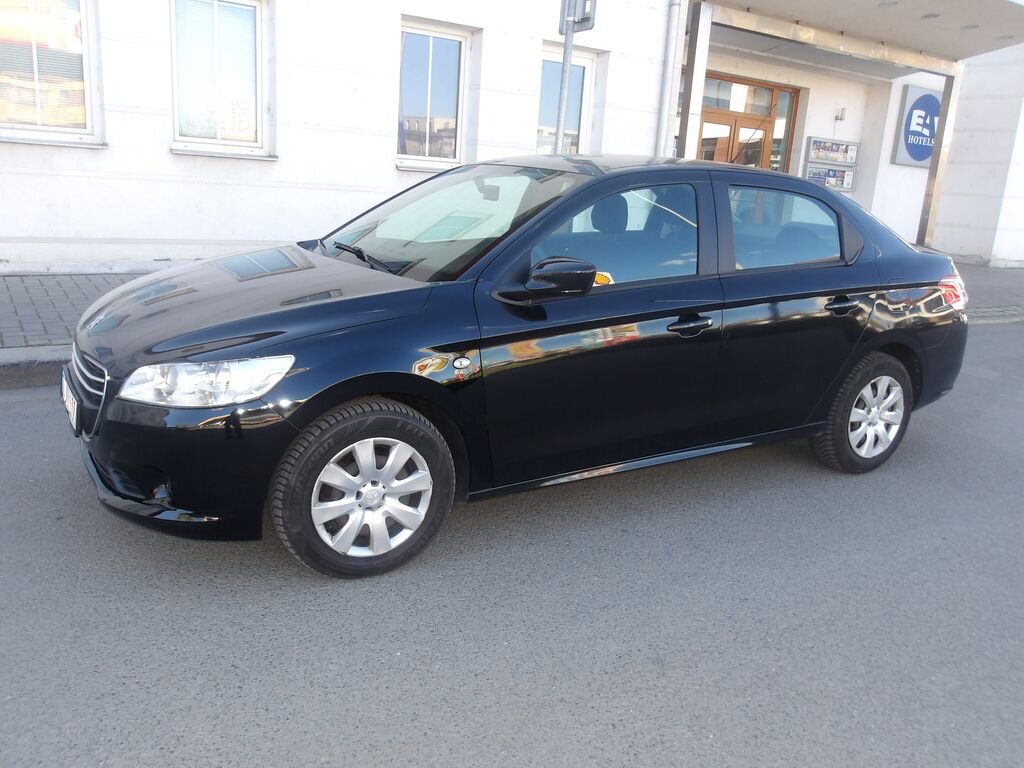 Peugeot 301 Sedan / Limuzína 1,2 l 53 kw