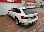Škoda Superb 9