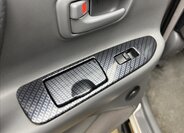 Toyota Land Cruiser SUV / Terénní 4,2 l 150 kw