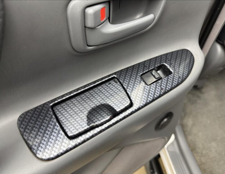 Toyota Land Cruiser SUV / Terénní 4,2 l 150 kw