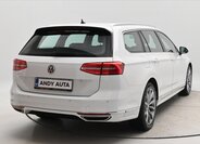 Volkswagen Passat Kombi 1,5 l 110 kw