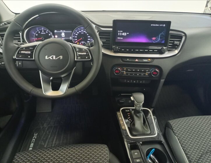 KIA XCeed 9