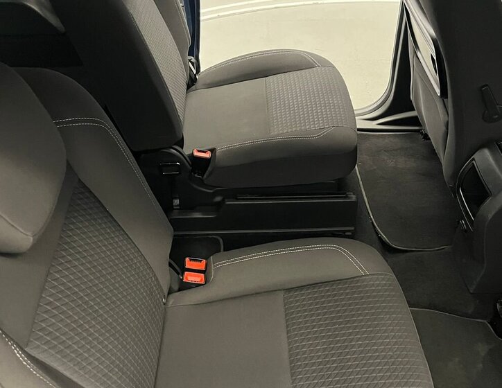 Ford Grand C-MAX MPV 2,0 l 110 kw