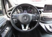 Mercedes-Benz Třídy V 12