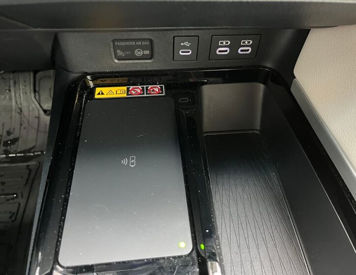 Toyota Camry Sedan 2,5 l 137 kw