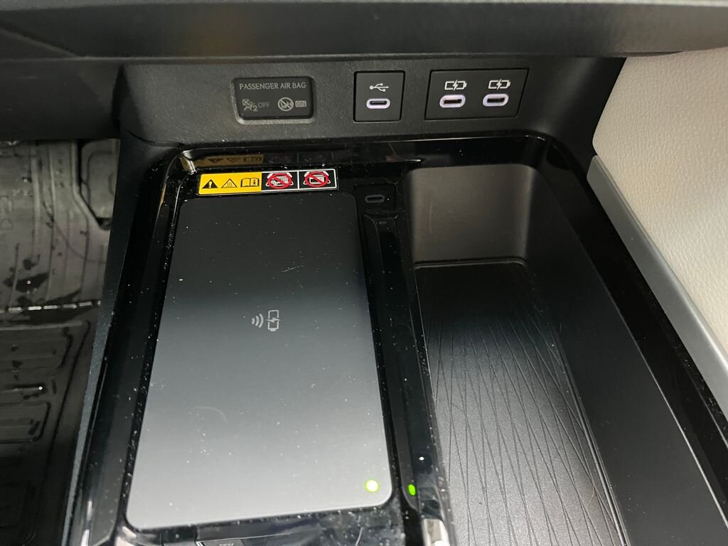 Toyota Camry Sedan 2,5 l 137 kw