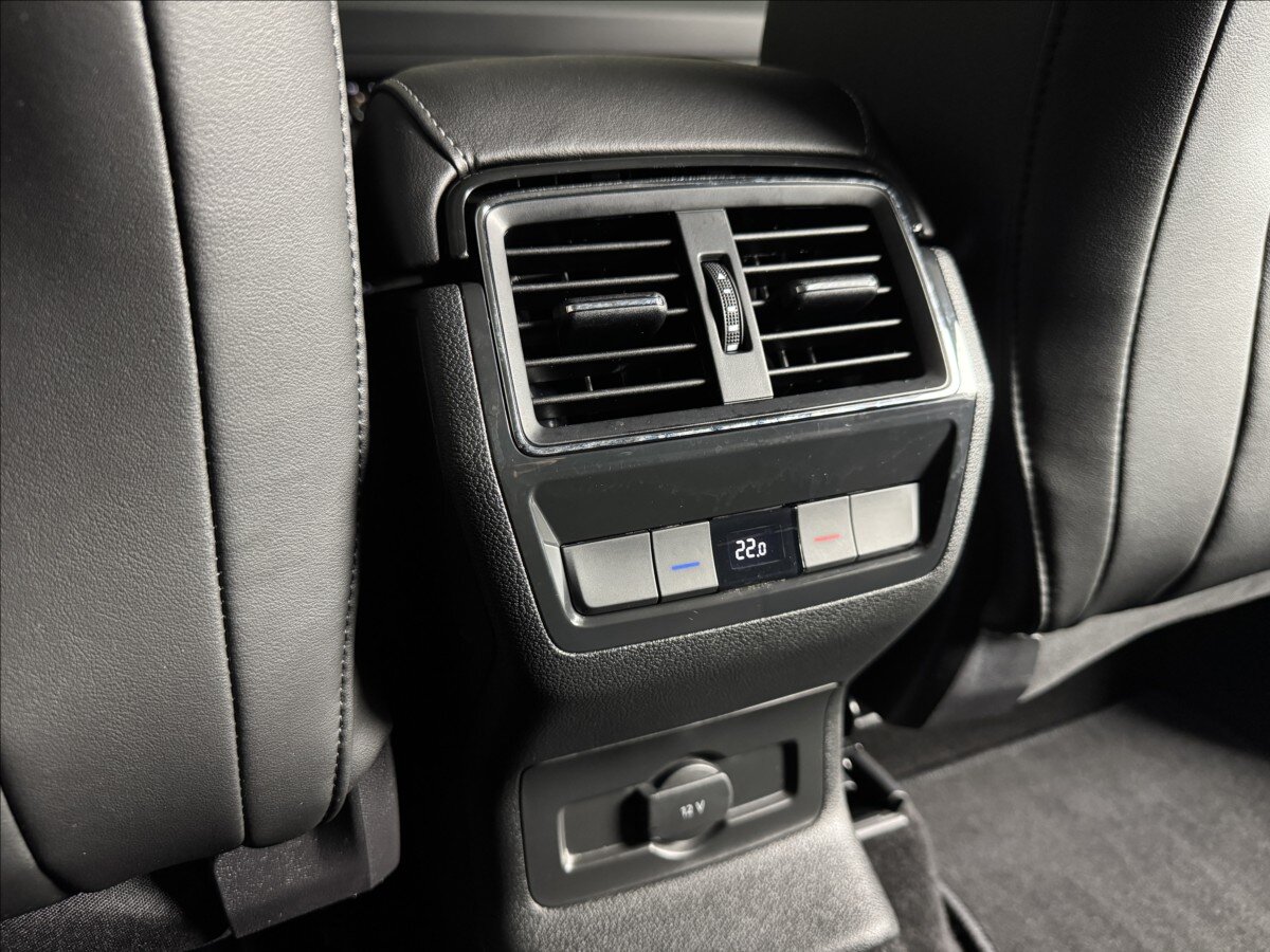 Škoda Karoq SUV 2,0 l 110 kw