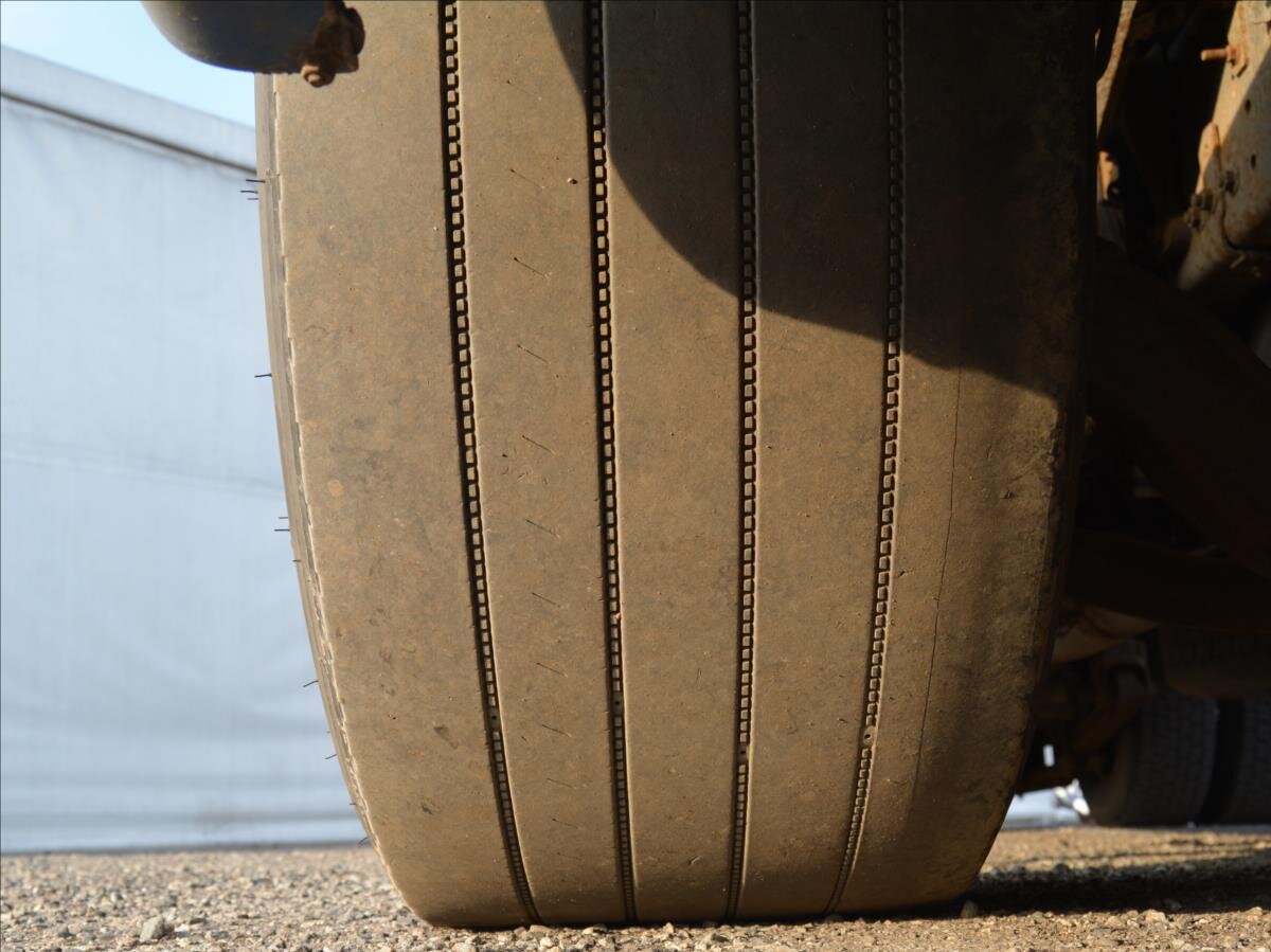 Renault Ostatní Valník 10,8 l 332 kw