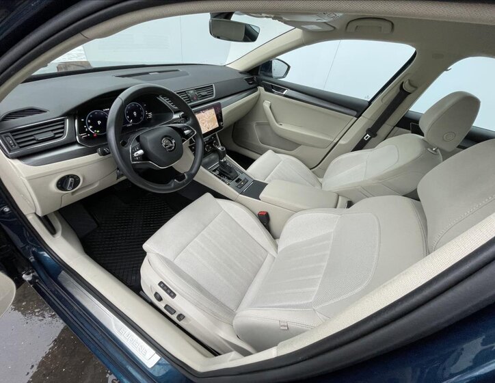 Škoda Superb Liftback 1,5 l 110 kw