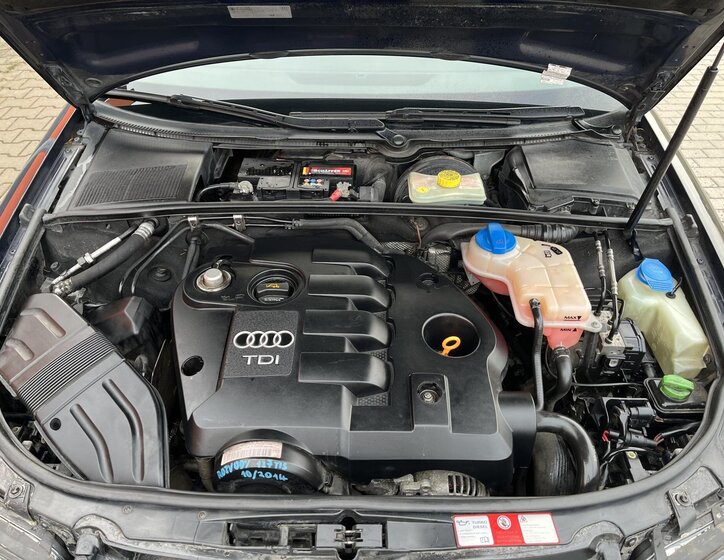 Audi A4 Sedan / Limuzína 1,9 l 74 kw