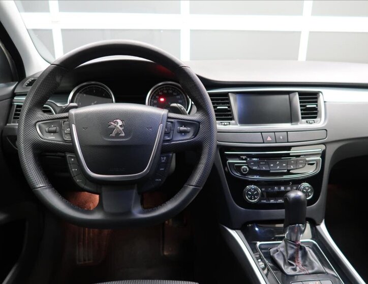 Peugeot 508 Sedan 2,0 l 133 kw