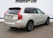 Volvo XC90 2