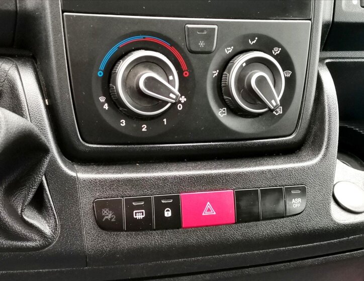 Citroën Jumper Valník 2,2 l 96 kw