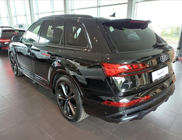 Audi Q7 SUV 3,0 l 210 kw