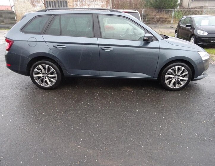 Škoda Fabia Kombi 999,0 70 kw