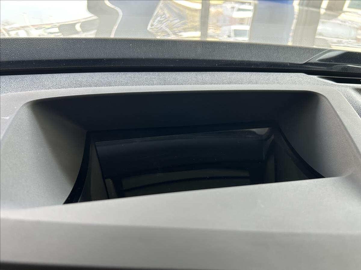 BMW X4 SUV / Terénní 2,0 l 140 kw